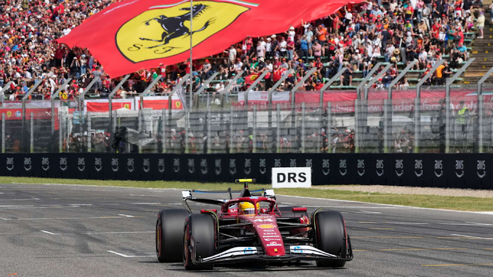 Verpatzte Heim-Premiere als Ferrari-Fahrer: Lewis Hamilton wurde nur Zwölfter