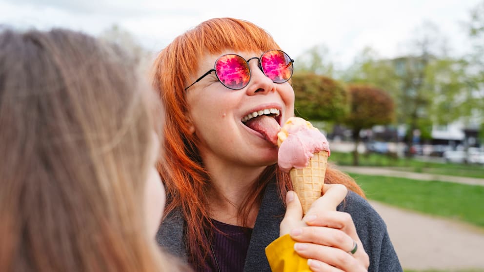 Mehr als nur Sommer-Snack: Wie wir unser Eis essen, sagt oft mehr über uns aus, als wir denken