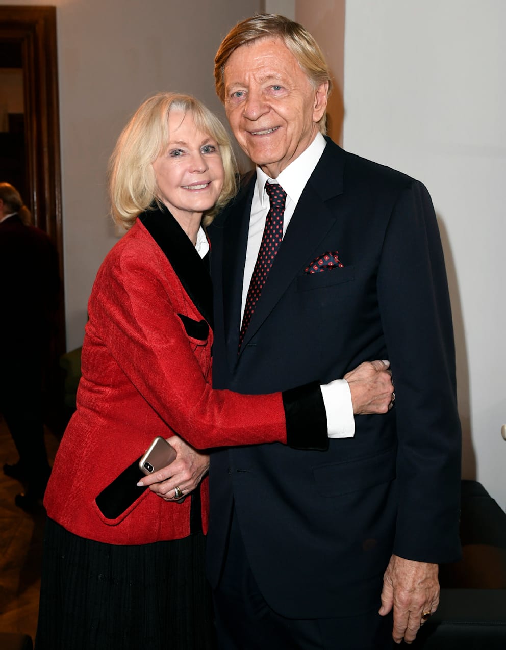 Mirja (verheiratete Gräfin von der Pahlen) mit ihrem Mann Graf Alejandro von der Pahlen (damals 80) beim 100. Geburtstag der „Mamarazza“