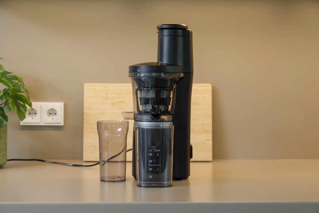 Slow Juicer Panasonic MJ-L700