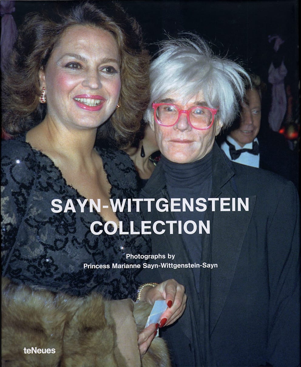 Die Fürstin hat die größten Legenden der Welt getroffen, fotografiert und somit für immer konserviert: Dieses Covers ihres erfolgreichen Fotobands zeigt Ira von Fürstenberg und Kunst-Legende Andy Warhol 1985 auf dem Metropolitan Ball in New York