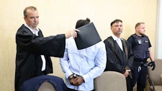 Köln: Mann greift Polizisten an und beißt Polizistin ein Stück Ohr ab