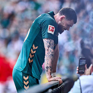 Werder Bremen: Oliver Burke droht bitterer Abschied – Sofa statt Rasen