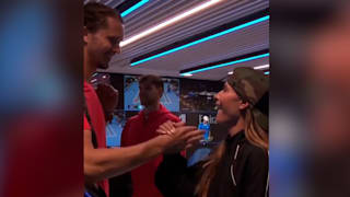Alexander Zverev & Sophia Thomalla zeigen Nähe bei den Australian Open 