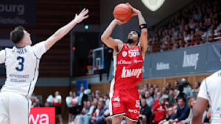 Würzburg: MVP Jacksons emotionaler Moment vor BBL-Spiel